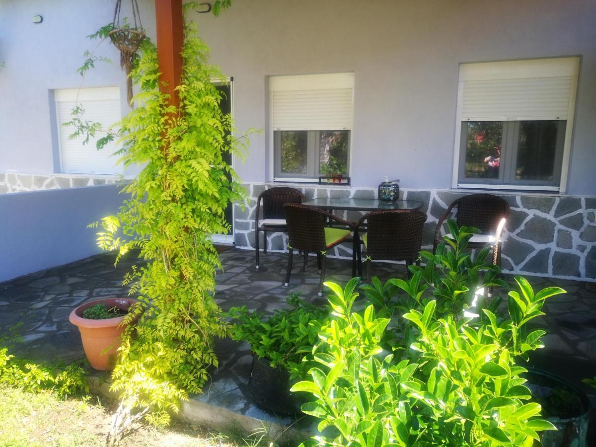 Cristi Apartments Skala Rachoni  Esterno foto